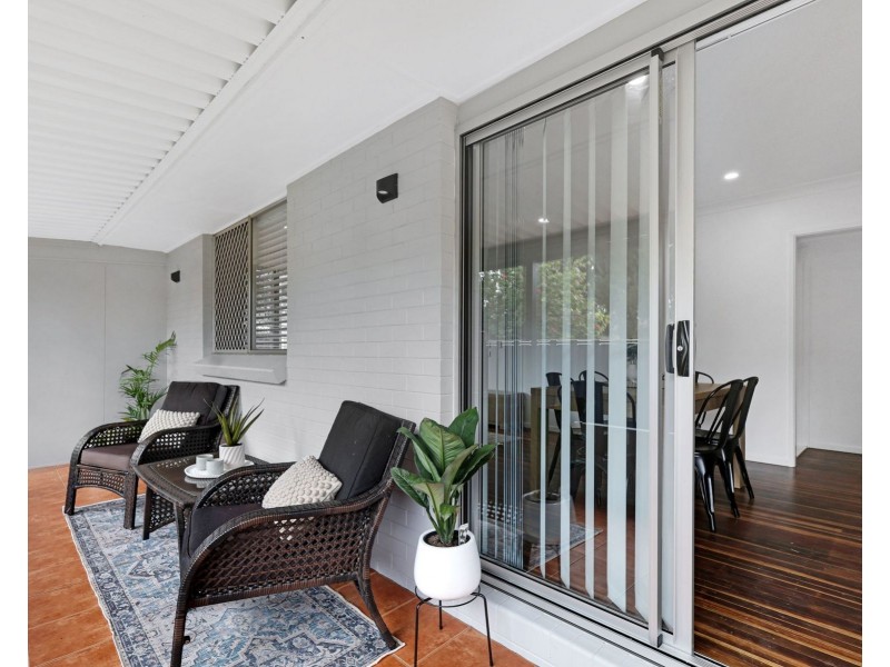 15 McIntyre Street, Centenary Heights QLD 4350