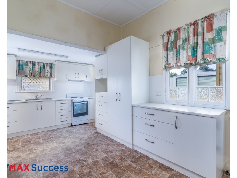 97 Jellicoe Street, North Toowoomba QLD 4350