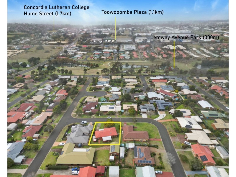 3 Rutkin Street, Kearneys Spring QLD 4350