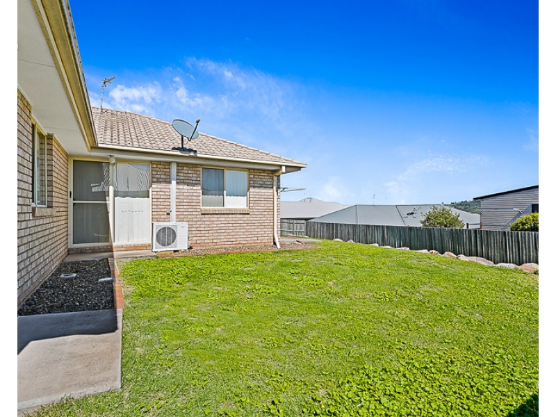 5 Cuttaburra Crescent, Glenvale QLD 4350