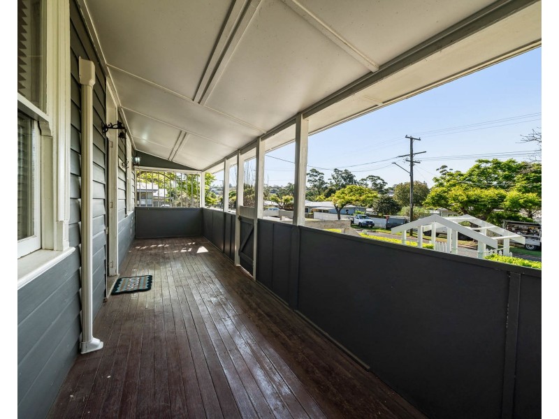 182 Jellicoe Street, Newtown QLD 4350