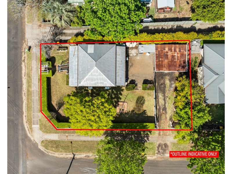 182 Jellicoe Street, Newtown QLD 4350