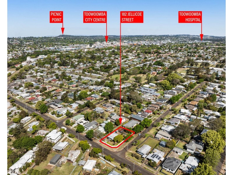 182 Jellicoe Street, Newtown QLD 4350
