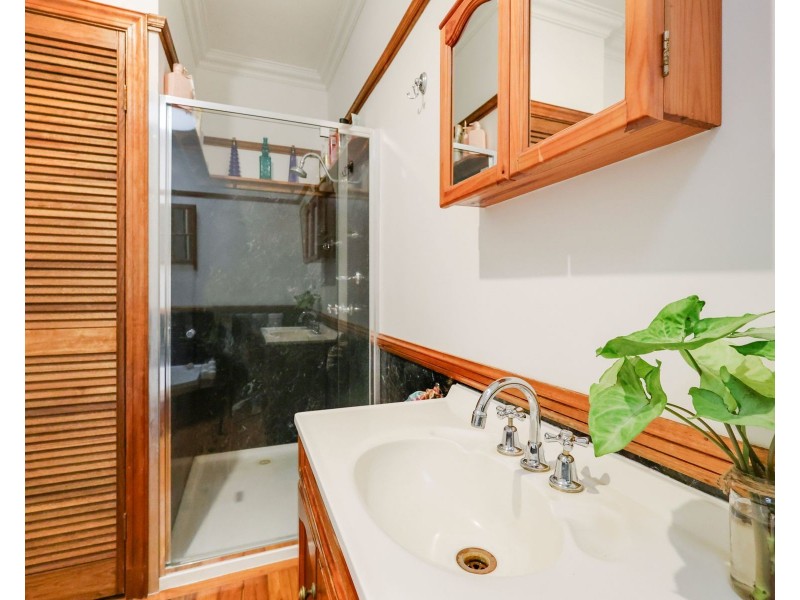 214 Ruthven Street, North Toowoomba QLD 4350