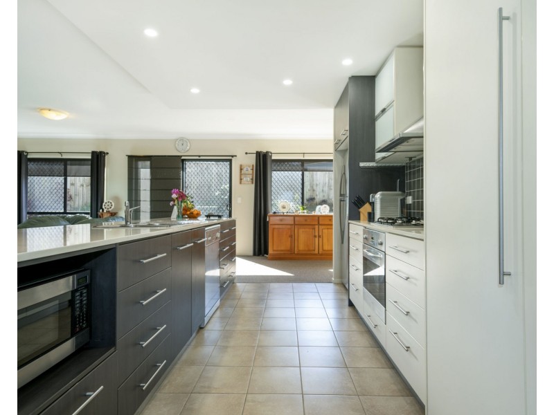 6/51 Jellicoe Street, Mount Lofty QLD 4350
