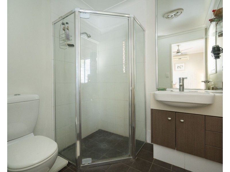 6/51 Jellicoe Street, Mount Lofty QLD 4350