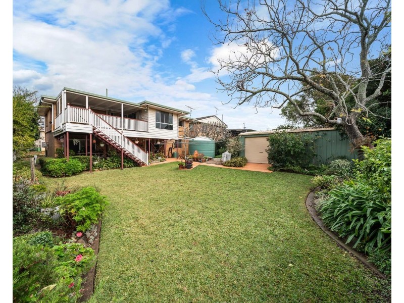 9 Illawarra Street, Harristown QLD 4350