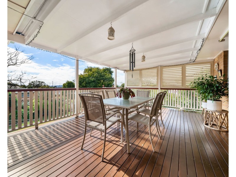 9 Illawarra Street, Harristown QLD 4350