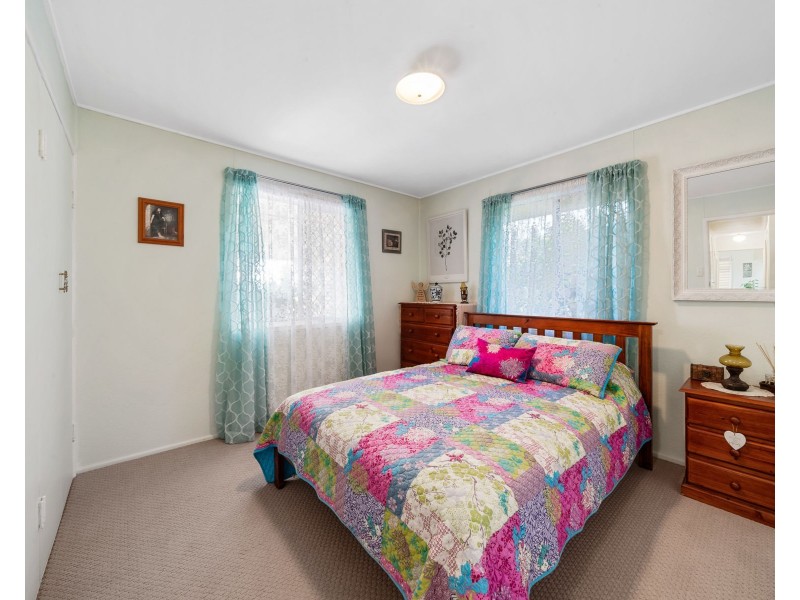 9 Illawarra Street, Harristown QLD 4350