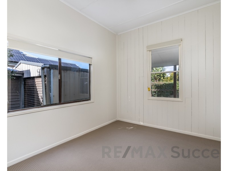 5 Seaton Street, South Toowoomba QLD 4350