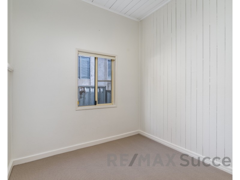5 Seaton Street, South Toowoomba QLD 4350