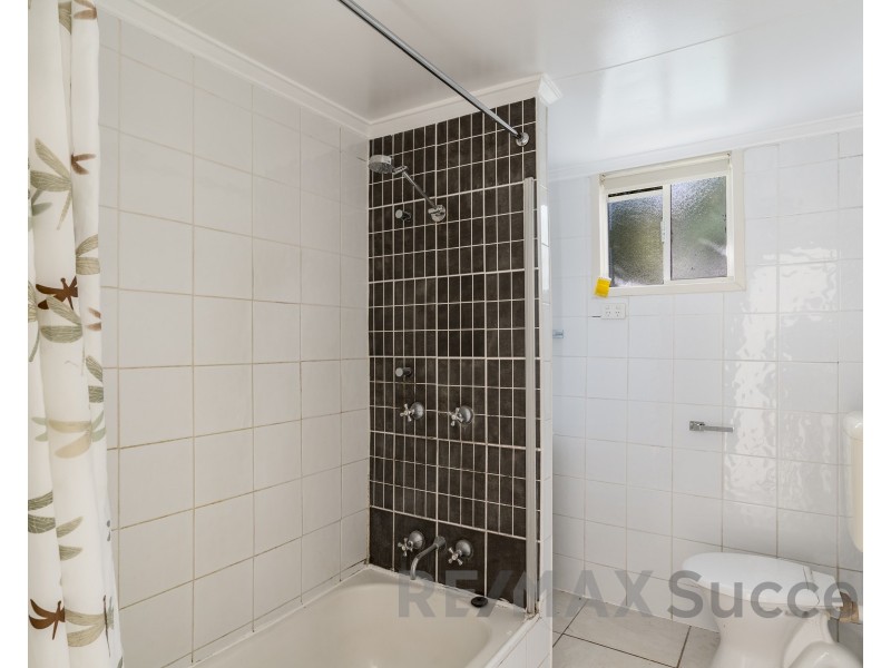 5 Seaton Street, South Toowoomba QLD 4350
