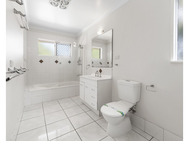 8 Herries Street, East Toowoomba QLD 4350