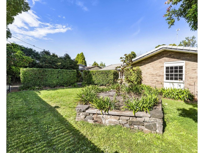 8 Herries Street, East Toowoomba QLD 4350