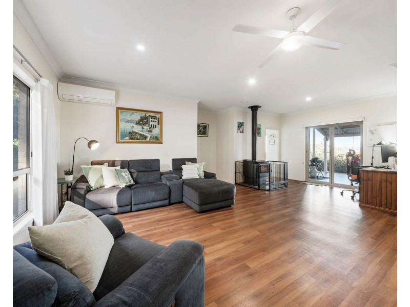 3 Scenic Court, Gowrie Junction QLD 4352