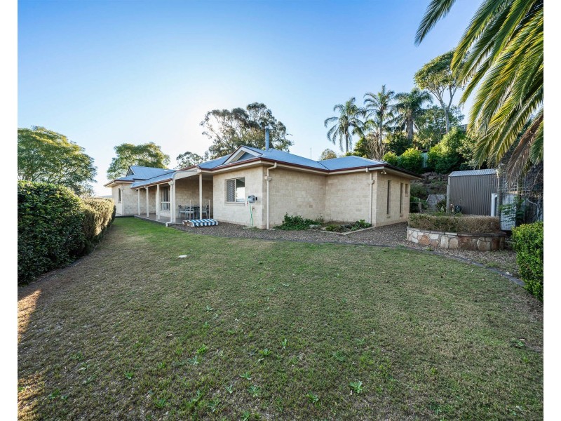 3 Scenic Court, Gowrie Junction QLD 4352