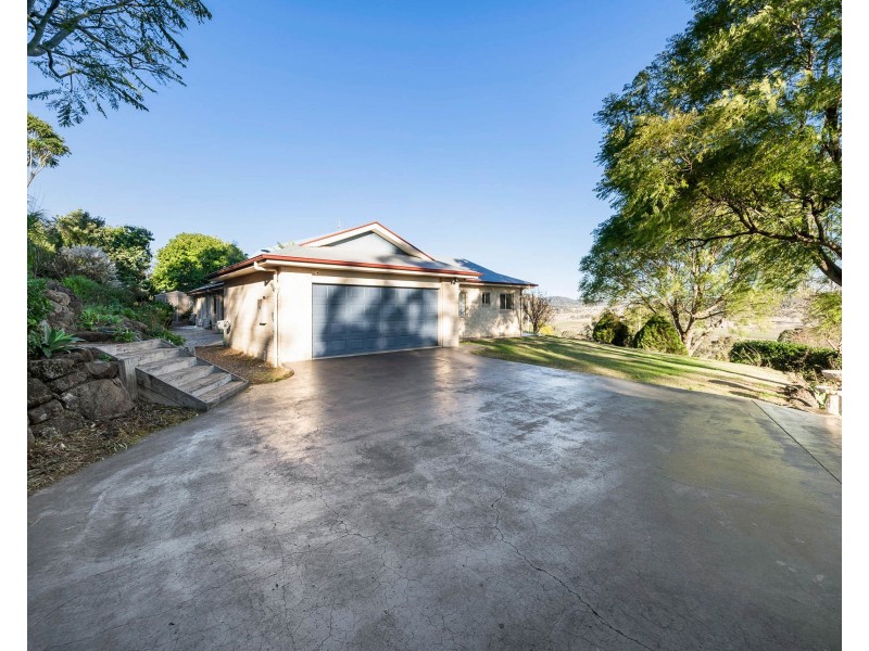 3 Scenic Court, Gowrie Junction QLD 4352