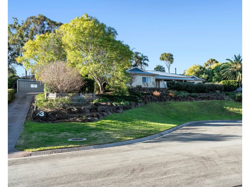 3 Scenic Court, Gowrie Junction QLD 4352