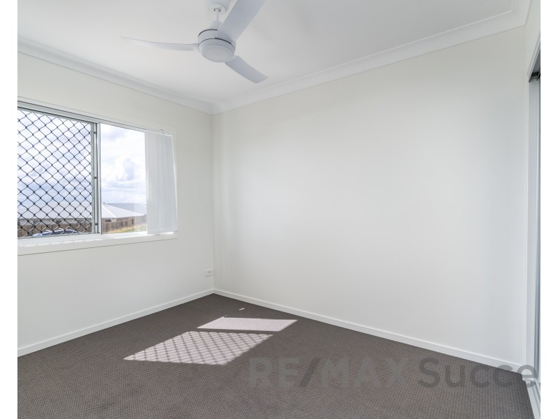 1/45 Adelaide Street, Cranley QLD 4350