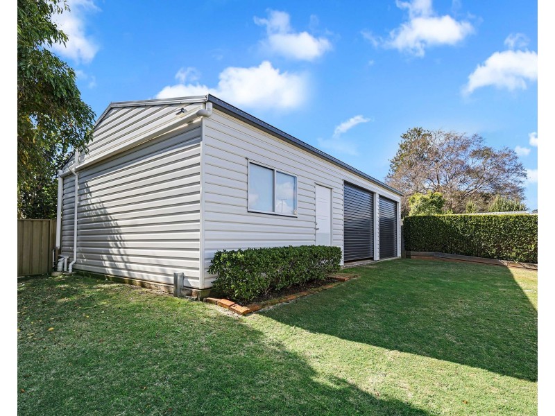 87 South St, Rangeville QLD 4350