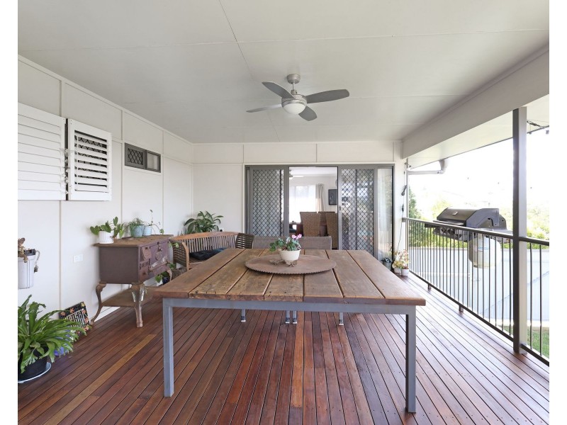 11 Colonial Drive, Gowrie Junction QLD 4352