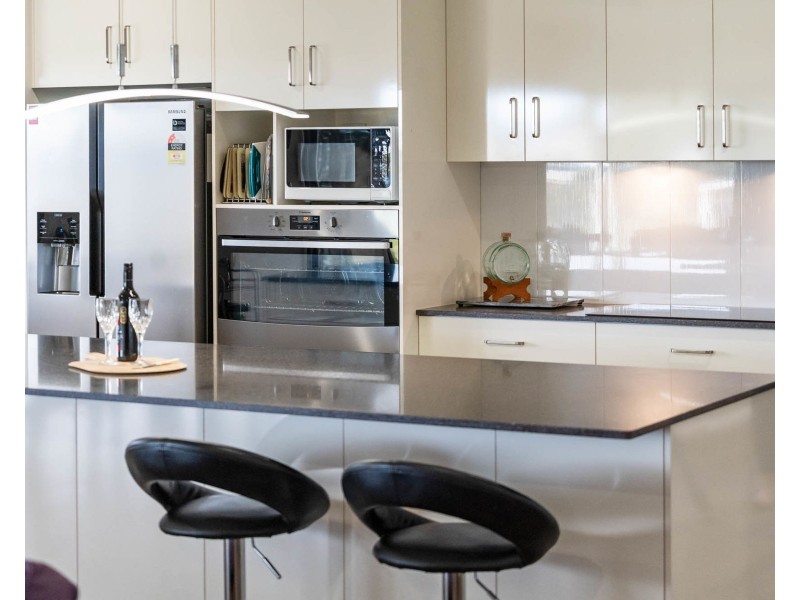 22 Roderick Drive, Cotswold Hills QLD 4350