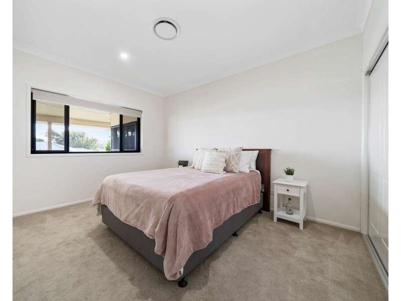 22 Roderick Drive, Cotswold Hills QLD 4350