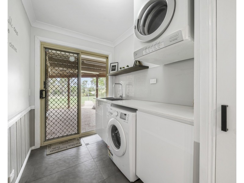 292 Glenvale Road, Glenvale QLD 4350