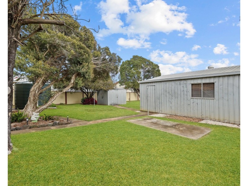 6 Tooth Street, Nobby QLD 4360