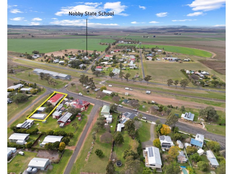 6 Tooth Street, Nobby QLD 4360