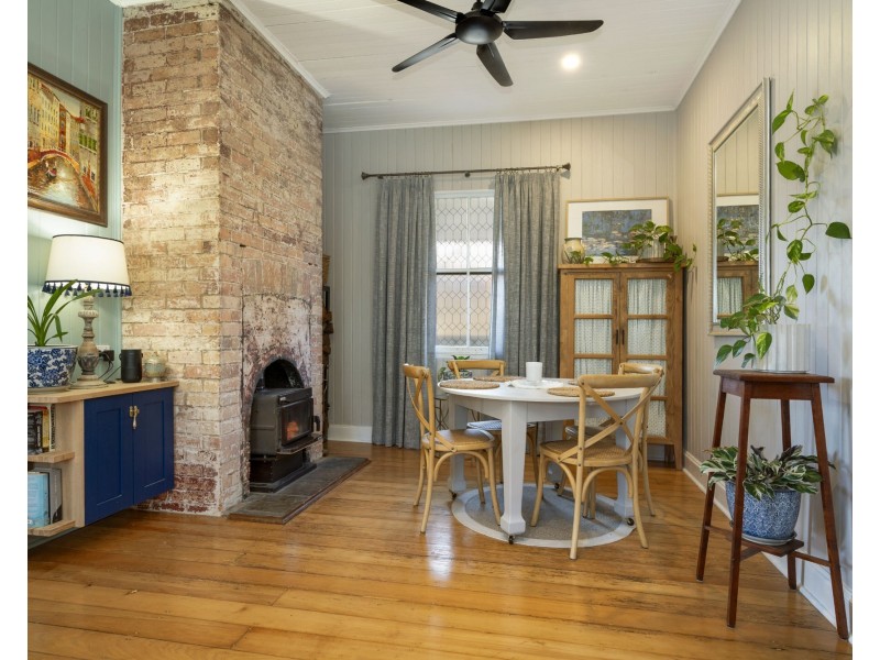 127 James Street, East Toowoomba QLD 4350