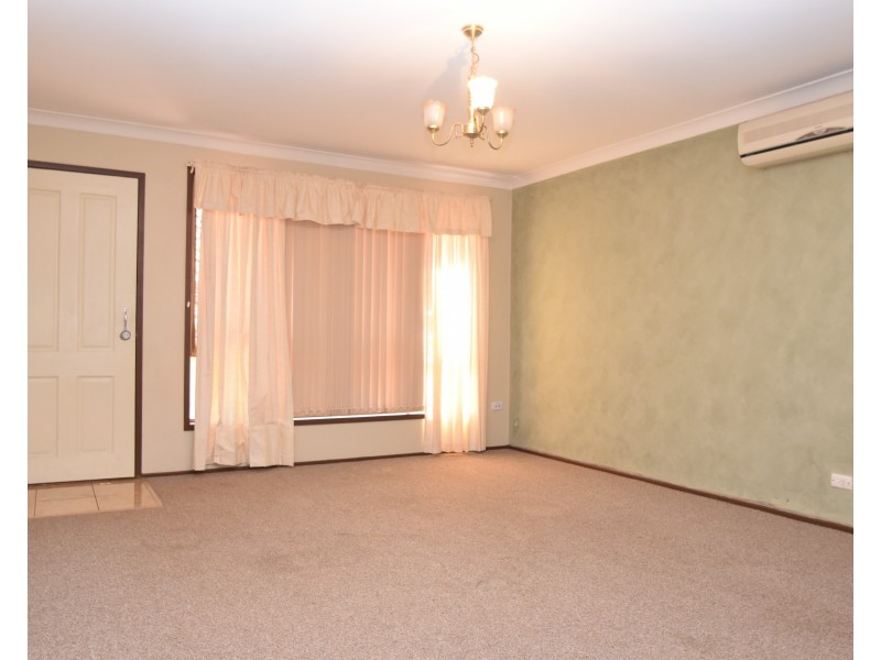 1/39 Crotty Street, Centenary Heights QLD 4350
