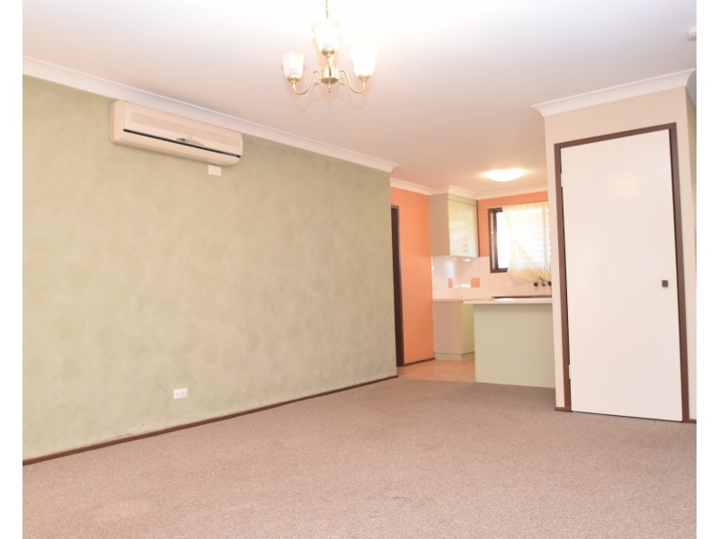 1/39 Crotty Street, Centenary Heights QLD 4350