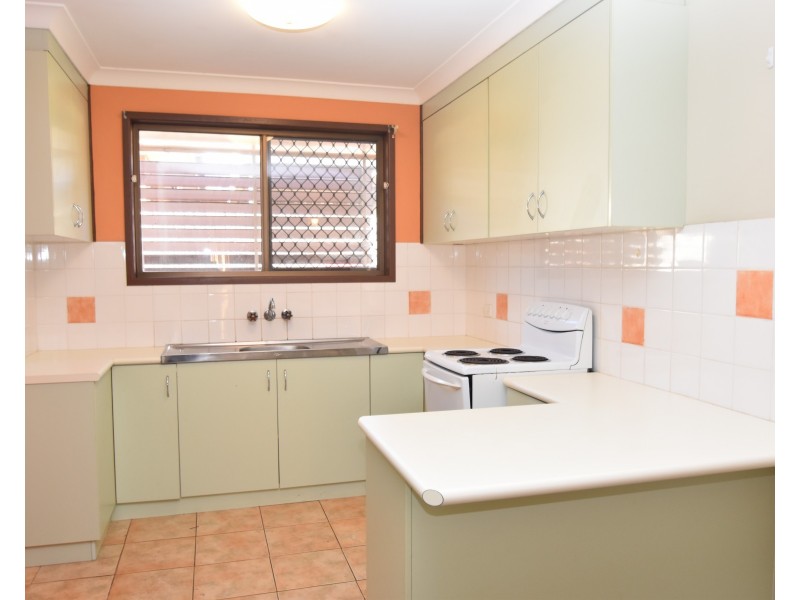 1/39 Crotty Street, Centenary Heights QLD 4350