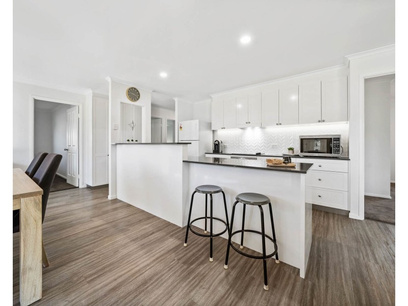 1 Waverley Street, North Toowoomba QLD 4350