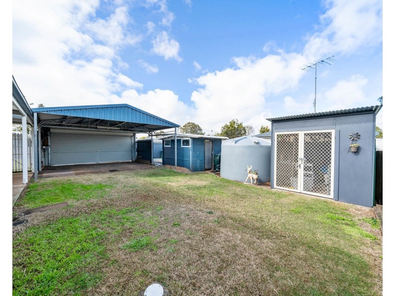 1 Waverley Street, North Toowoomba QLD 4350
