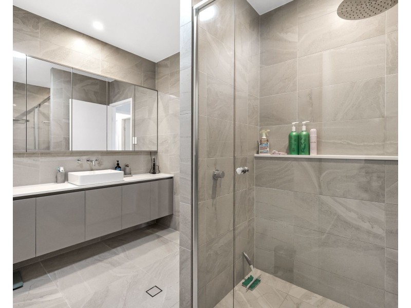 1/64 Calypso Crescent, Middle Ridge QLD 4350