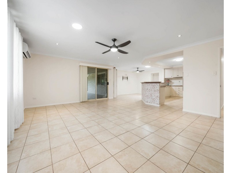 5 Corella Street, Meringandan West QLD 4352