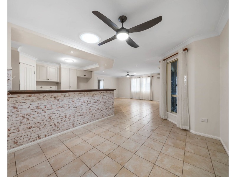 5 Corella Street, Meringandan West QLD 4352