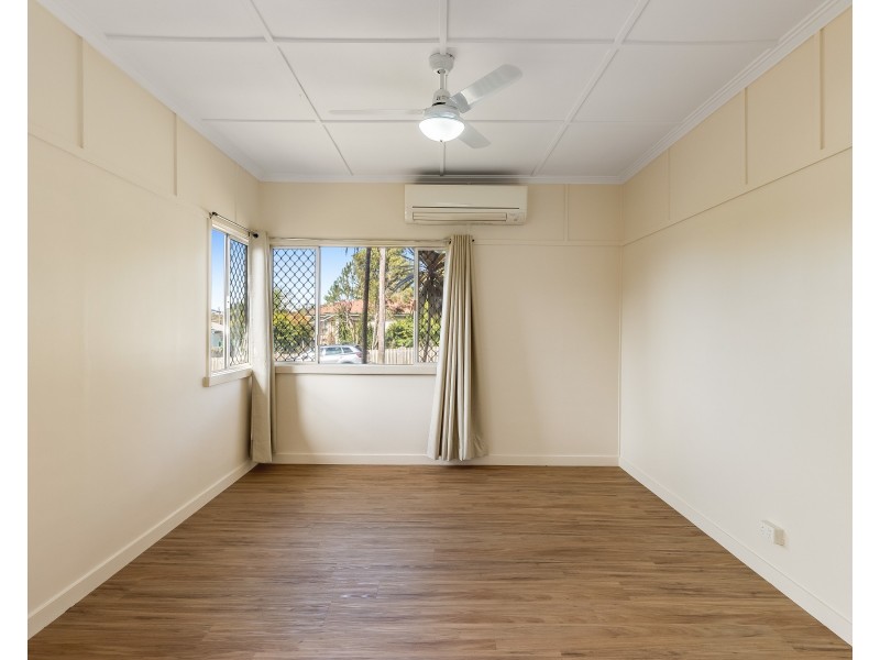 11 Dunkley Street, South Toowoomba QLD 4350