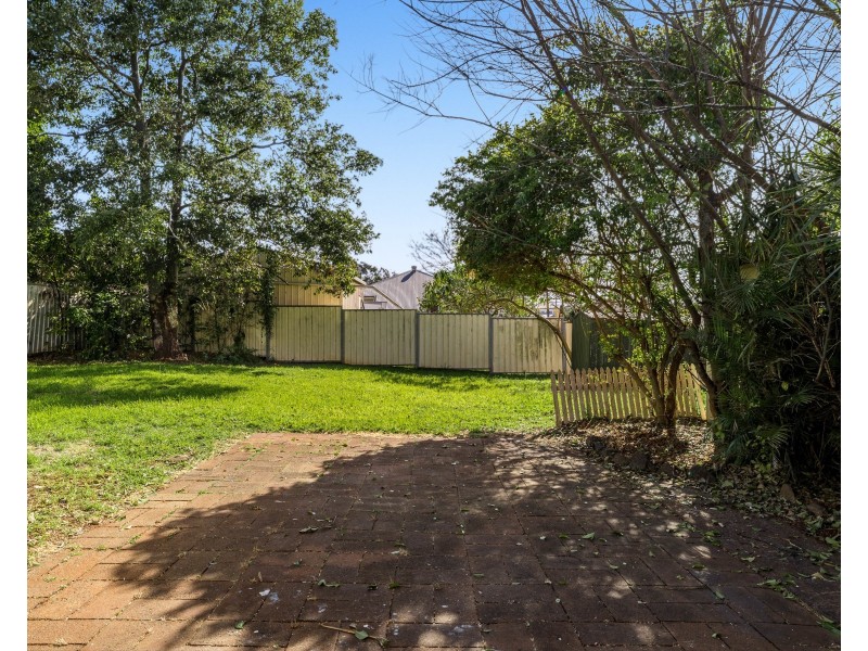 11 Dunkley Street, South Toowoomba QLD 4350