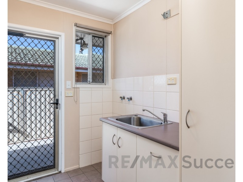 36 Tomkinson Street, Wilsonton QLD 4350