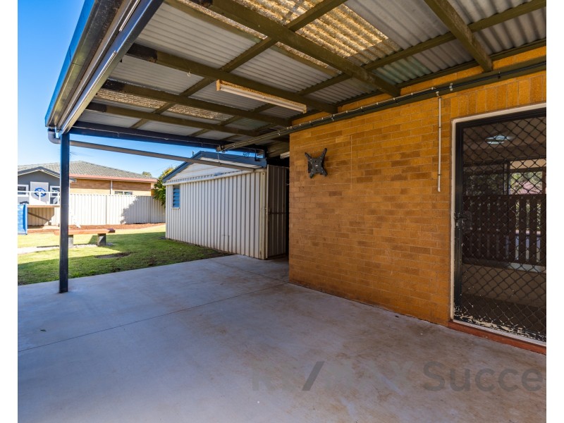 36 Tomkinson Street, Wilsonton QLD 4350