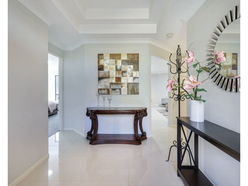 97 Nelson Street, Middle Ridge QLD 4350