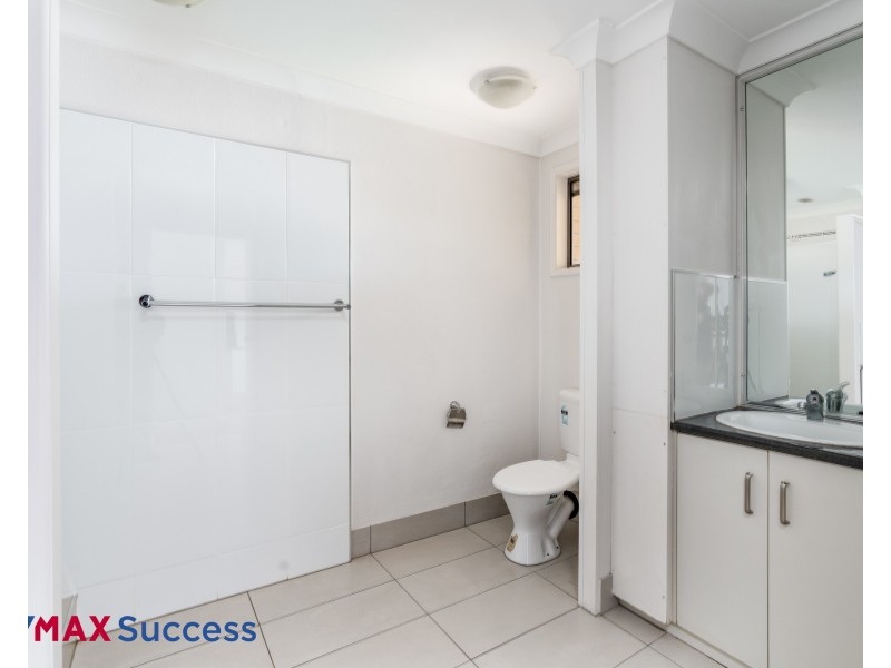 9/14 Mirle Street, Newtown QLD 4350