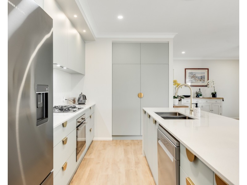 2/31 ONeill Circuit, Kearneys Spring QLD 4350