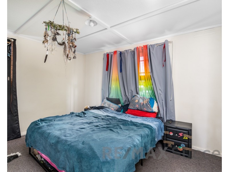 40 Poinciana Street, Newtown QLD 4350