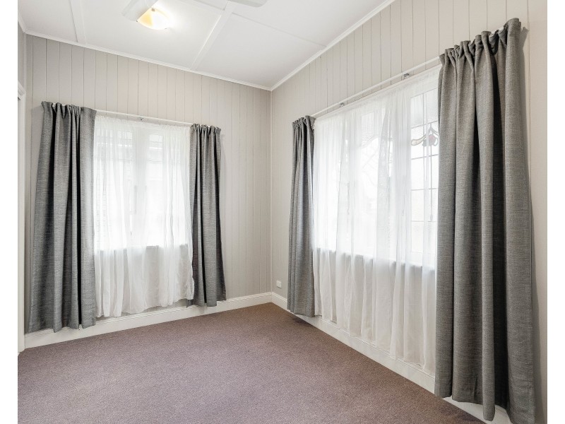 22 Eton Street, East Toowoomba QLD 4350