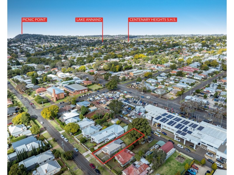 22 Eton Street, East Toowoomba QLD 4350
