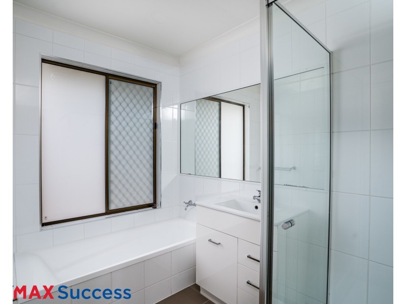 90 McDougall Street, Wilsonton QLD 4350